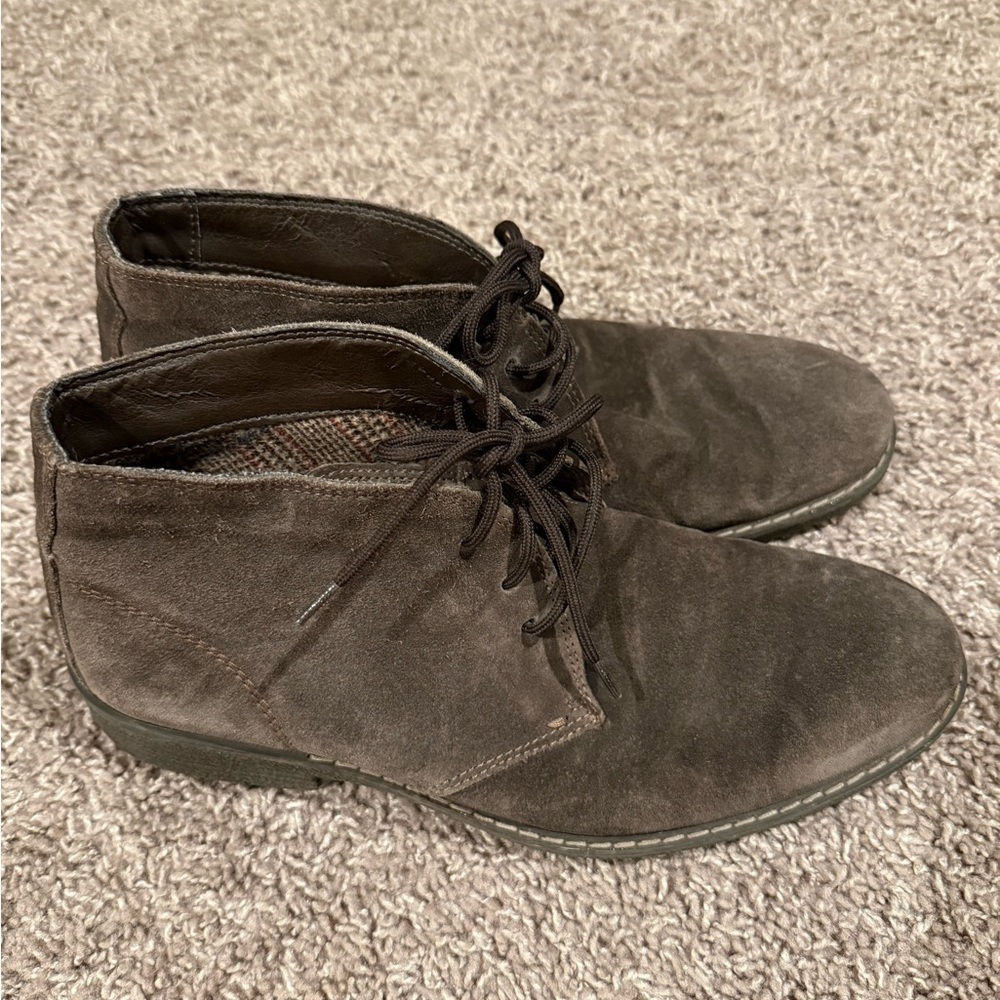 Nordstrom 1901 Made  in Italy Suede Leather Brown Chukka Boots ,‎ size 8.5 US